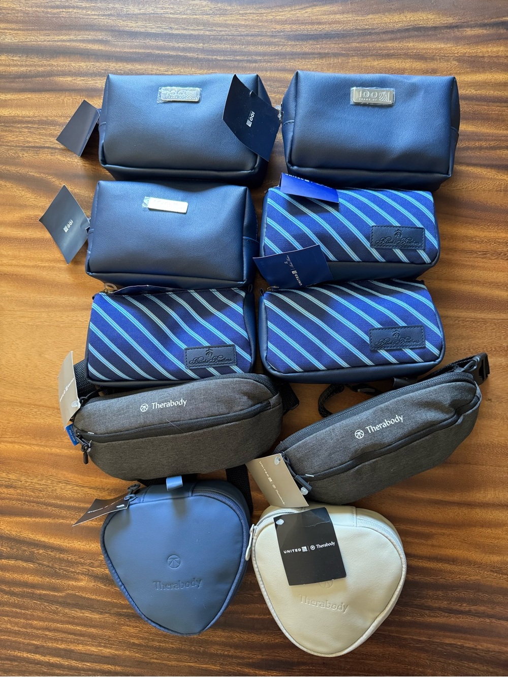 United Airlines Polaris amenity kits, lot of 10